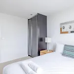 Sleek & Sunny 1Bd Flat Near Greenwhich - Deptford!