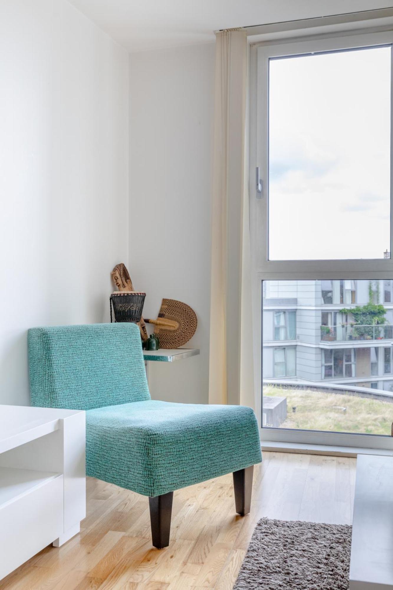 Sleek & Sunny 1bd Flat Near Greenwhich - Deptford! Apartament Londra